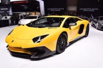 Siêu phẩm Lamborghini Aventador SV “cháy hàng” sau 3 tháng