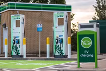 Kinh doanh trạm sạc xe điện lợi nhuận cao hơn bán xăng?