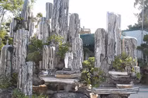 Những tuyệt phẩm bằng đá giá hàng trăm triệu đồng