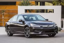Honda Accord 2016 - Thể thao và hiện đại hơn