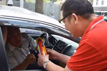 Xe ôtô dưới 9 chỗ không bắt buộc lắp bình cứu hỏa
