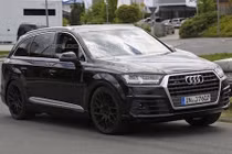Audi Q7 “tung tăng” chạy thử ngay trên đường phố Đức