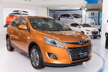 Soi xế Đài Loan Luxgen U6 "đòi" cạnh tranh Honda CR-V