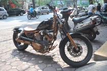 “Đổi gió” với Yamaha Virago độ Bobber của biker Hà Thành