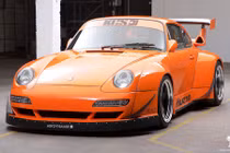 Cận cảnh Porsche 911 độ widebody “xác Đức, hồn Mỹ“