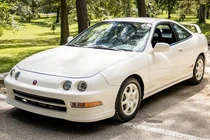 Acura Integra Type R 23 năm tuổi chào bán 1,8 tỷ đồng