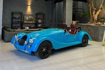 Cường Đô là chi tiền tỷ tậu "xế lạ” Morgan Plus Four chơi Tết