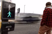 Tận mắt đèn giao thông nguy hiểm nhất ở Anh