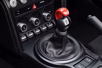 Toyota sẽ trang bị hộp số sàn giả cho xe ôtô điện?