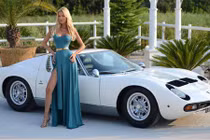 “Bò già” Lamborghini Miura 50 tuổi thét giá 81,8 tỷ đồng