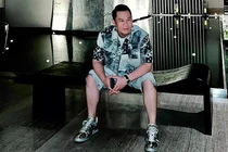 Chồng cũ Lệ Quyên ăn mặc như trai 18 ở tuổi U50