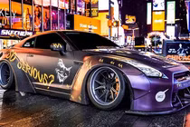 Nissan GT-R R35 Liberty Walk phong cách Joker trên phố Mỹ
