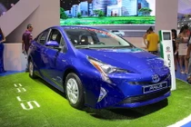 Toyota Prius tại Việt Nam - “Xe xanh” dành cho đại chúng