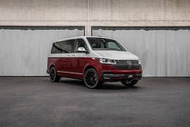 Volkswagen T6 bắt mắt và mạnh mẽ hơn nhờ hãng độ ABT