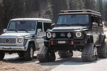SUV Mercedes-Benz G500 độ bánh xe tăng chạy tuyết từ Delta 4x4