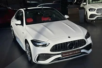 Mercedes-AMG C43 tại Việt Nam thêm trang bị, tăng giá 30 triệu