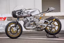 “2 kỳ khói thơm” Yamaha RD400 lên đời xế đua đầy tốc độ