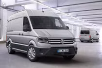 Volkswagen Crafter đối thủ Ford Transit "chốt giá" từ 674 triệu