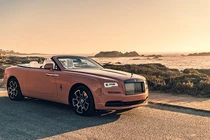 Ngắm xe siêu sang Rolls-Royce Dawn đặc biệt Black Badge