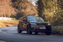 Xe sang Range Rover Velar Black mới từ 1,75 tỷ đồng tại Anh