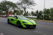 Đây là chiếc siêu xe McLaren 570S với gói độ độc nhất Việt Nam