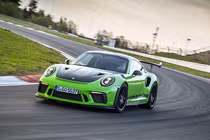 Porsche chính thức công bố kết thúc vòng đời 911 Speedster