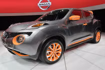 Nissan Juke 2015 lộ thiết kế lạ mắt cùng giá mới