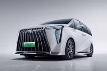 GAC Trumpchi E9 Champion Edition - MPV “nhái” Lexus từ 1,13 tỷ đồng