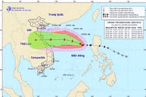 Bão số 8 gió giật cấp 13, hướng vào quần đảo Hoàng Sa và còn mạnh thêm
