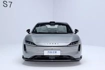 Luxeed S7 2024 - sedan của hãng điện thoại Huawei từ 843 triệu đồng