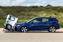 Bạn biết gì về hệ thống cảnh báo va chạm trên xe ôtô?