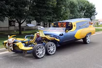 Pirate Surf Mobile - xe tang 6 bánh độc nhất vô nhị