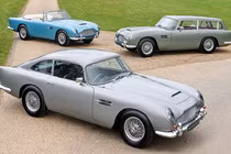 Ba chiếc xe Aston Martin DB5 đời cổ này bán hơn 129 tỷ đồng