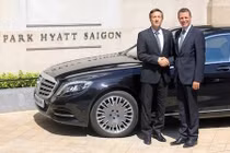 Khách sạn Park Hyatt Saigon có đội xe Mercedes 30 tỷ