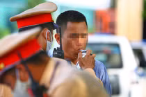 Ẩn họa từ những lái xe nghiện ma túy