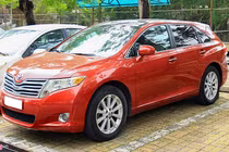 Toyota Venza dùng 10 năm bán gần 800 triệu ở Hà thành