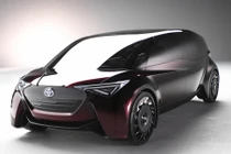 Toyota “vén màn” sedan cao cấp Fine-Comfort Vehicle mới