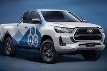 Toyota Hilux 2024 chạy pin nhiên liệu hydro sắp sản xuất đại trà?