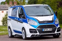 Ford Transit ra mắt phiên bản “đua” kỷ niệm 50 năm