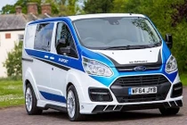 Ford Transit ra mắt phiên bản “đua” kỷ niệm 50 năm