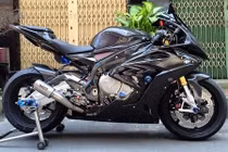 Siêu môtô BMW S1000RR 2015 độ “chất” nhất Việt Nam