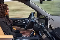 Hệ thống tự lái của GM sẽ giúp tài xế tránh đèn đỏ