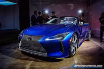 Xe sang Lexus LC 500 mui trần từ 4,9 tỷ đồng tại Philippines