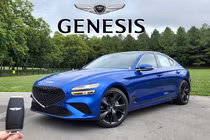 "Soi" Genesis G70 2023 thêm động cơ tăng áp 2.5L, từ 764 triệu đồng 