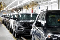 Cả dàn xe Ford khoảng 45.000 chiếc nằm kho do thiếu linh kiện