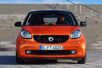 Trải nghiệm lạ với xe thông minh Smart Fortwo 2016