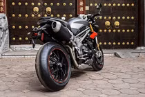 Môtô Triumph Speed Triple mới giá 650 triệu tại Hà Nội 