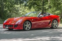 “Tuyệt phẩm” mui trần Ferrari 599 SA Apertas giá 30,2 tỷ