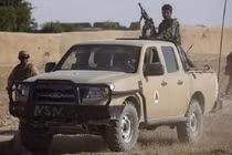 Gần 65.000 xe Ford Ranger và Humvee của Mỹ bị bỏ lại Afghanistan