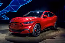 Xe điện Ford Mustang Mach-E First Edition “cháy hàng” tại Mỹ 